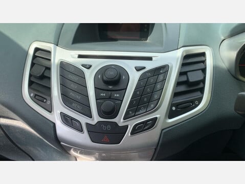 Ford Fiesta ZETEC 6