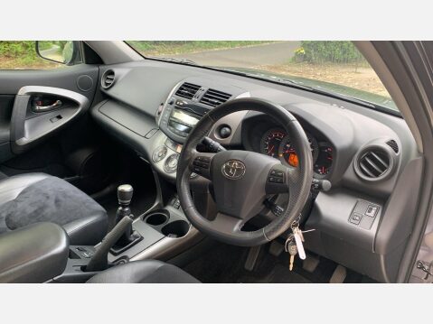 Toyota Rav4 XT-R D4D 15