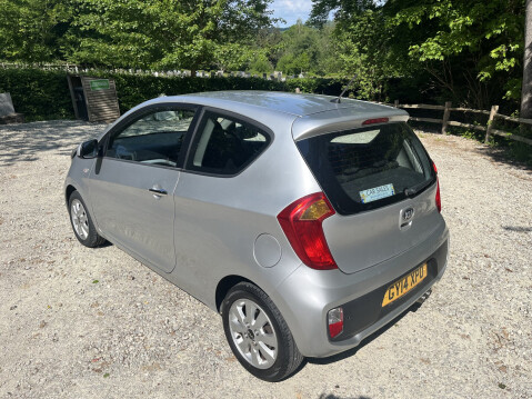 Kia Picanto VR7 6