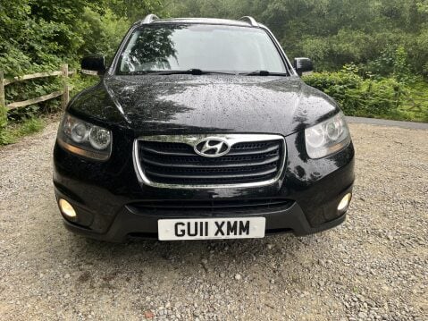 Hyundai SANTA FE PREMIUM 4X4 CRDI 6 SPEED MANUAL. 2