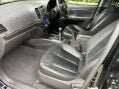 Hyundai SANTA FE PREMIUM 4X4 CRDI 6 SPEED MANUAL. 9