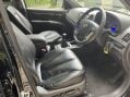 Hyundai SANTA FE PREMIUM 4X4 CRDI 6 SPEED MANUAL. 8