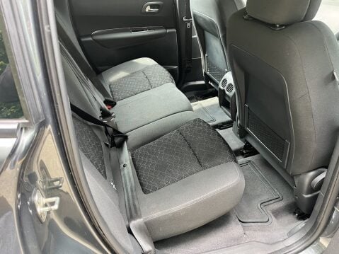 Peugeot 3008 ACTIVE 1.6 HDI ACTIVE 6 SPEED MANUAL. 12