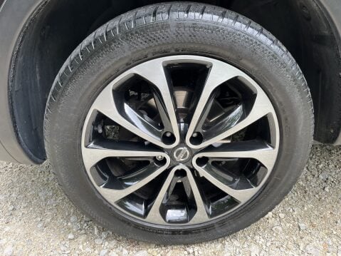 Nissan Qashqai N-TEC PLUS DCI 6 SPEED MANUAL. 21