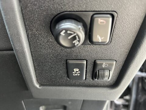 Nissan Qashqai N-TEC PLUS DCI 6 SPEED MANUAL. 18