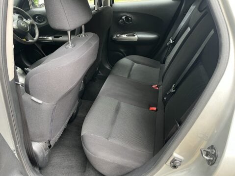 Nissan Juke VISIA 1.6 5 SPEED PETROL. 5 DOOR. 11