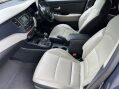 Kia Carens 3 ECODYNAMICS CRDI 10
