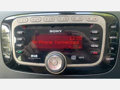 Ford Mondeo TITANIUM X 2.0 PETROL ESTATE CAR 5 SPEED MANUAL. 10