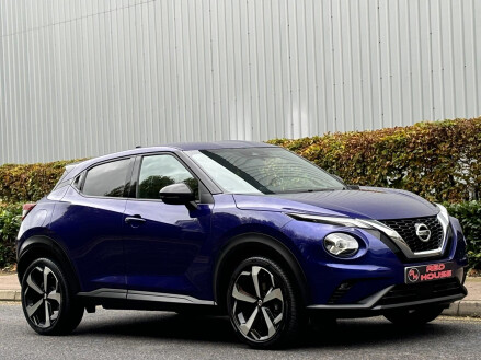 Nissan Juke 1.0 DIG-T Tekna SUV 5dr Petrol Manual Euro 6 (s/s) (114 ps) ++ ONE OWNER ++