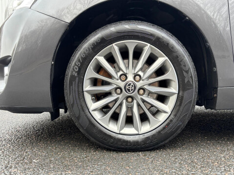 Toyota Verso VALVEMATIC ICON 32