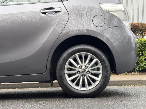 Toyota Verso VALVEMATIC ICON 10