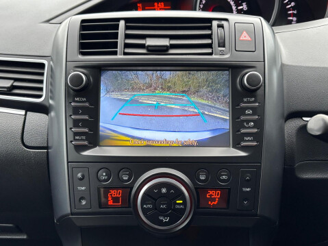Toyota Verso VALVEMATIC ICON 18