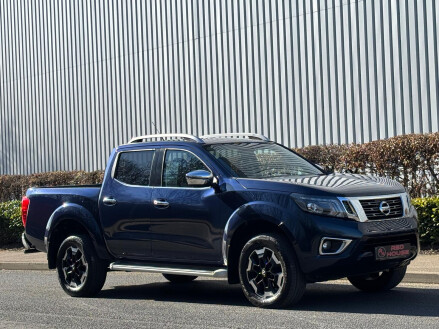Nissan Navara DCI TEKNA SHR DCB