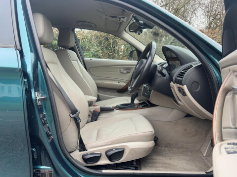 BMW 1 Series 118D SE 10