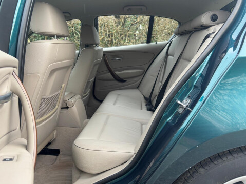 BMW 1 Series 118D SE 21