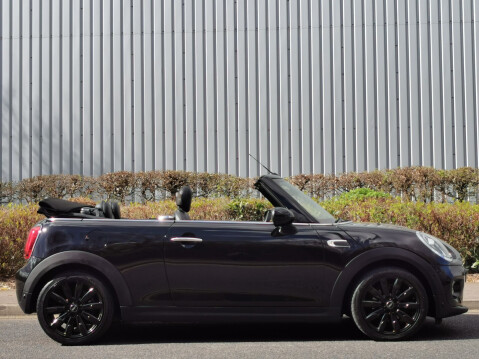 Mini Convertible COOPER EXCLUSIVE 5