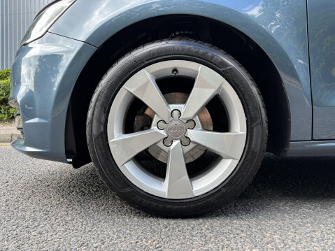 Audi A1 SPORTBACK TFSI SPORT 14