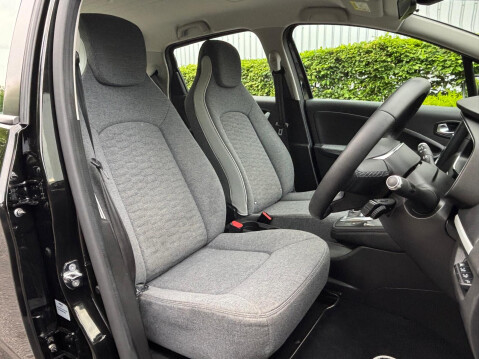 Renault Zoe I ICONIC 13