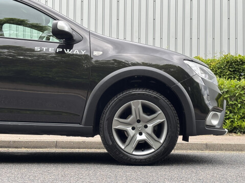 Dacia Sandero Stepway COMFORT TCE 9