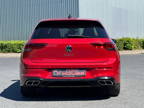 Volkswagen Golf R-LINE TSI 7