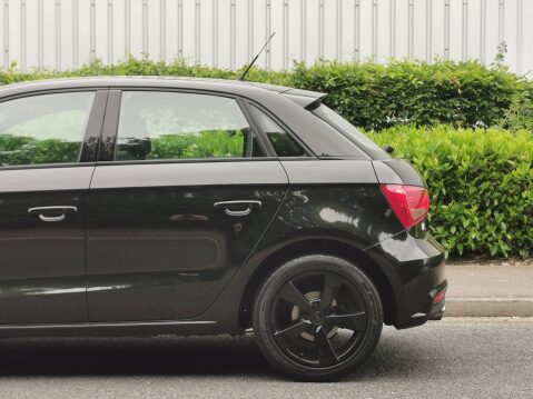 Audi A1 SPORTBACK TFSI SPORT NAV 10