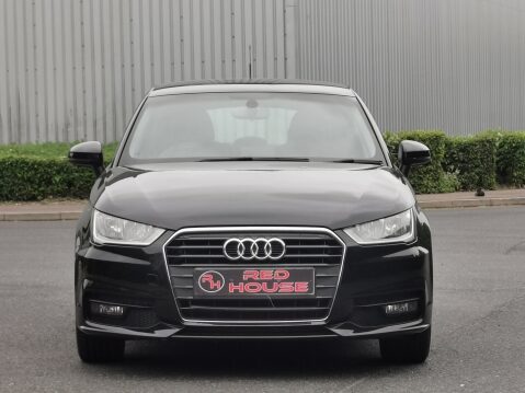 Audi A1 SPORTBACK TFSI SPORT NAV 2