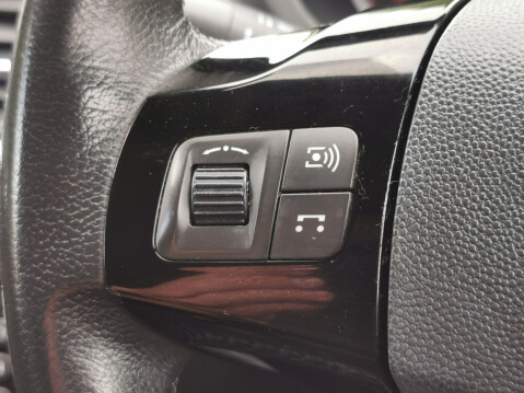 Vauxhall Corsa DESIGN 16V TWINPORT 19