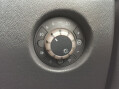 Vauxhall Corsa DESIGN 16V TWINPORT 21