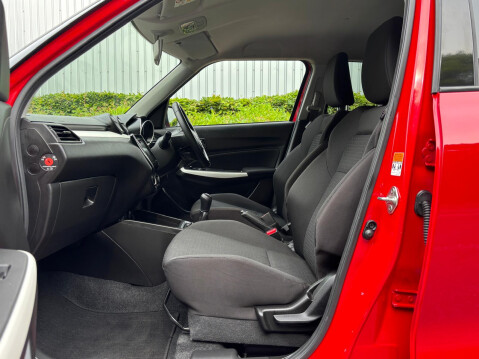 Suzuki Swift SZ-L DUALJET MHEV 16