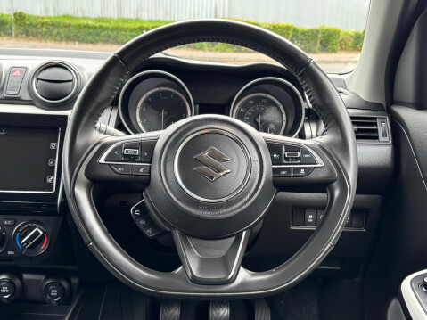Suzuki Swift SZ-L DUALJET MHEV 14