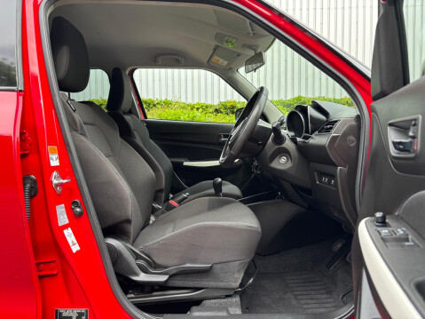 Suzuki Swift SZ-L DUALJET MHEV 12