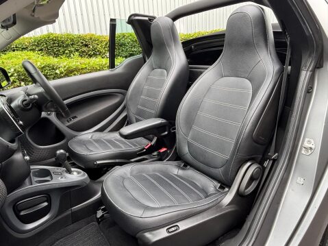 Smart Fortwo Cabrio PRIME PREMIUM PLUS T 17