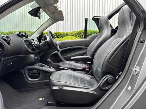 Smart Fortwo Cabrio PRIME PREMIUM PLUS T 18