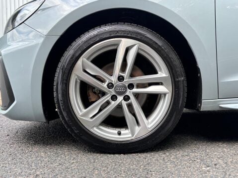 Audi A1 SPORTBACK TFSI S LINE 10