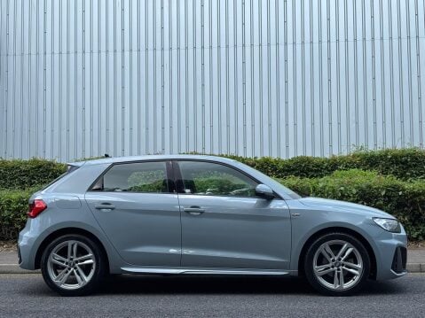 Audi A1 SPORTBACK TFSI S LINE 5