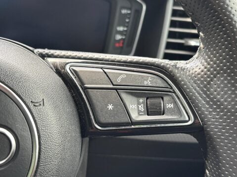 Audi A1 SPORTBACK TFSI S LINE 23