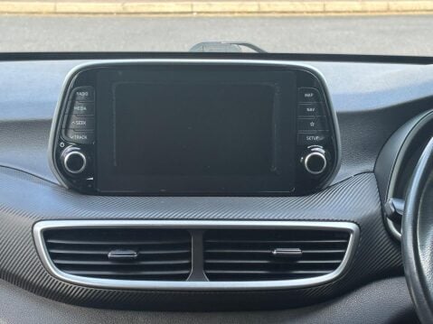 Hyundai TUCSON T-GDI SE NAV 16
