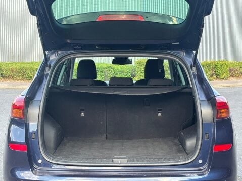 Hyundai TUCSON T-GDI SE NAV 24