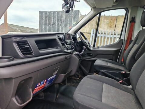 Ford Transit 2.0 350 EcoBlue Leader Chassis Cab 2dr Diesel Manual RWD L4 Euro 6 (s/s) (1 2