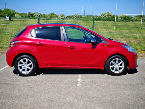 Peugeot 208 1.2 VTi PureTech Style Euro 6 5dr 5