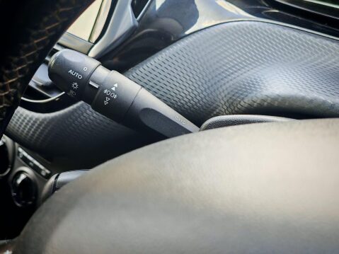 Peugeot 208 1.2 PureTech Allure Euro 6 5dr 13