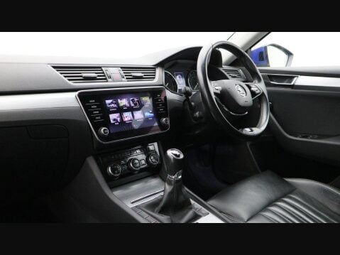 Skoda Superb 1.5 TSI ACT SE Technology Euro 6 (s/s) 5dr 3