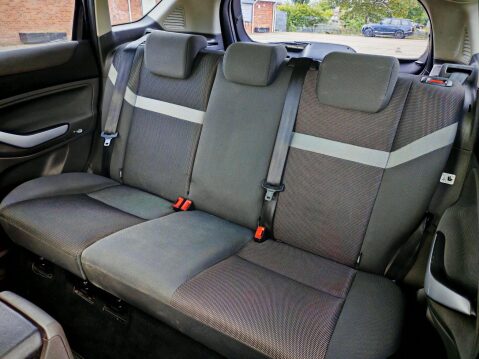 Ford Kuga 2.0 TDCi Zetec 2WD Euro 4 5dr 22