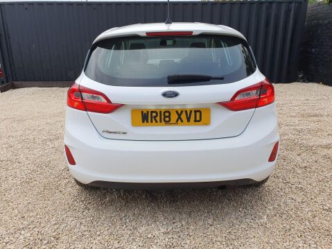 Ford Fiesta 1.1 Ti-VCT Zetec Euro 6 (s/s) 5dr 5