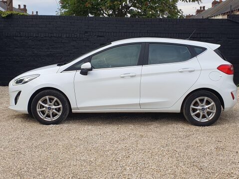 Ford Fiesta 1.1 Ti-VCT Zetec Euro 6 (s/s) 5dr 7