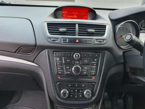Vauxhall Mokka 1.4i Turbo Exclusiv 2WD Euro 6 (s/s) 5dr 8