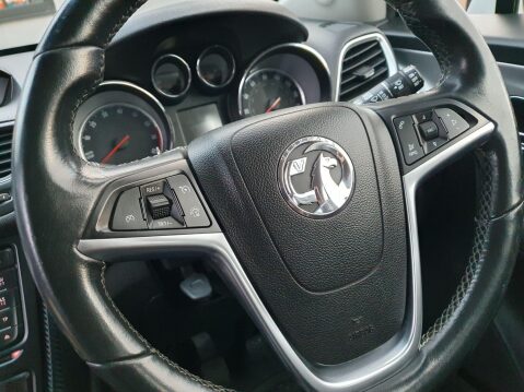 Vauxhall Mokka 1.4i Turbo Exclusiv 2WD Euro 6 (s/s) 5dr 18