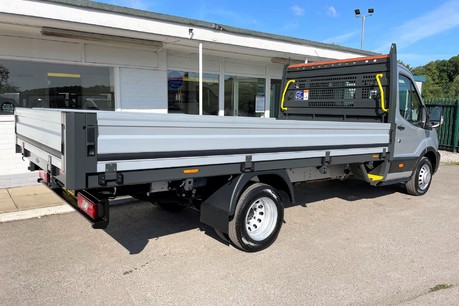 Ford Transit 350 Drw L4 170 ps Dropside Truck - Air Con / Tow Axle 3