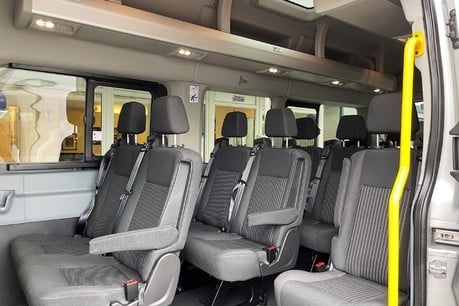 Ford Transit 460 L4 H3 Trend Bus 17 Seater 18