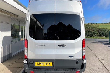 Ford Transit 460 Trend L4 H3 Bus 17 Seater 12